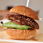 ハンバーガー モミジ - 料理写真: