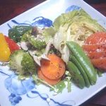 SUSHI DINING 和 - 温野菜のサラダ：600円