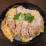 かつ仙 - 最安メニュー「かつ丼」。