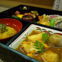 手料理 右近 - ☆松花堂弁当はいろんな種類が豊富で～す♪☆