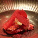 RISTORANTE IL NODO - 小坪漁港の真タコ 天城本ワサビ 畑のビーツ 紫蘇アップ