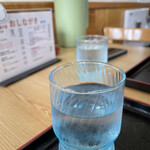 とん汁 たちばな - お水が冷たくておいしかった＾＾