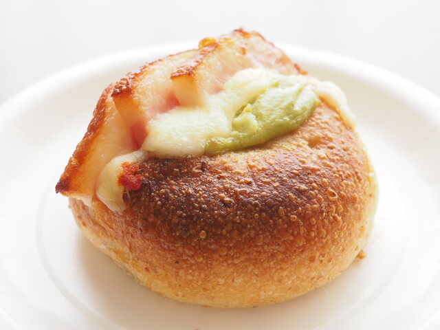 べっからい あいん しゅりっと Backerei Ein Schritt 金沢市その他 パン 食べログ