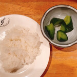 ペンション てんとう虫 - ライスとお新香