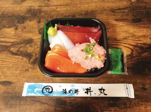 おかげさま丼丸 鈴鹿住吉店 平田町 海鮮丼 食べログ おかげさま丼丸 鈴鹿住吉店 平田町 海鮮丼 食べログ