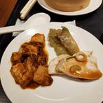 Honkon Chonron - 麻婆豆腐、蒸し鶏、ザーサイ