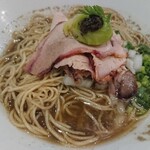 つくばらーめん 鬼者語 - 水と煮干(醤油)＋肉増し