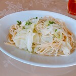 Che Voglia!  - パスタランチ　キャベツとアンチョビのアーリオ・オーリオ