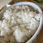 おばんざい家 PUCHI - 懐かしの麦ご飯…給食が懐かしい(=´∀｀)