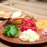 焼肉うしごろ 新宿三丁目店 - エスニック和牛タルタル パニプリ添え