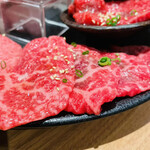 神田焼肉 俺の肉 - しんしん