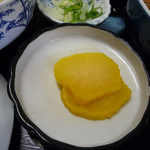 永井食堂 - もつ煮定食（もつ大）＋奴　ズームアップ