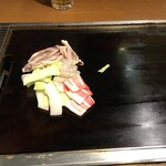 鶴橋風月 - セットメニューでの食材　一例。
