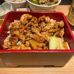 Teppanyaki Okonomiyaki Kashiwa - 純鶏名古屋コーチンのひつまぶし
                        もも 2580円