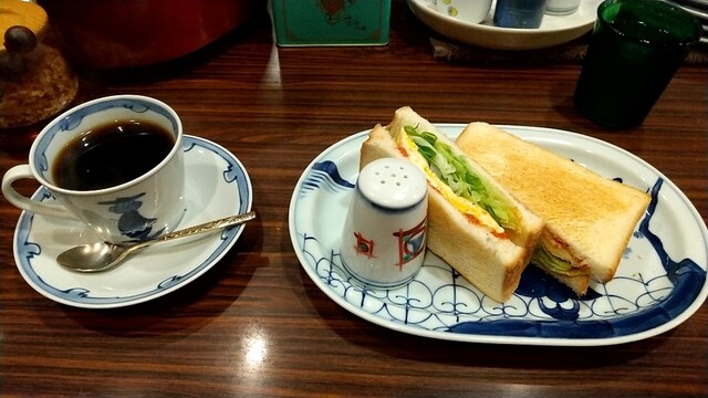 くろんぼ 三宮 花時計前 喫茶店 食べログ