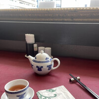 謝朋殿 仙台店 - 窓向きの2人席で明るいです