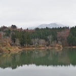 道の駅　いりひろせ - お店様の前の「鏡が池」②です(11/23UP)