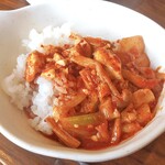 コッテジ - 豆腐チゲをご飯にかけて