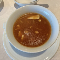 四川豆花飯荘 東京店 - フカヒレのスープ