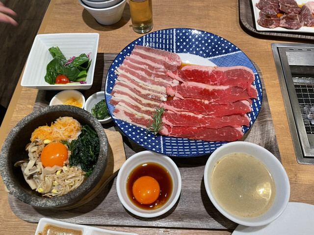 食べ放題で楽しむこだわりの焼肉と専属パティシエが作るスイーツ プレミアムカルビ By 蝶々 プレミアムカルビ ふじみ野店 Premium Karubi 上福岡 焼肉 食べログ