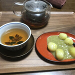 かん袋 - 自宅でほうじ茶と共に