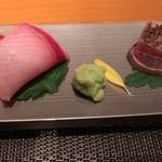 おく村 - 鰤と鰹　刺身