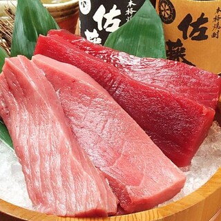 We are proud of our fresh fish and bluefin tuna selected from all over the country.