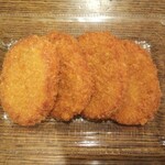 ディオ - 昔ながらのコロッケ (税抜)93円  ※開封後 (2021.10.12)