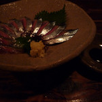 酒盃 - 秋刀魚刺し