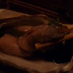 酒盃 - ヌルヌル岩がき喰らう