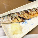 有限会社桝屋酒店   - 秋刀魚塩焼き