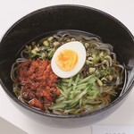 韓国風冷麺