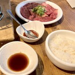 湘南肉問屋 - カルビ焼肉ランチS