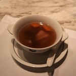 ヘイフンテラス - ■対馬地鶏と蓮根 紅棗の蒸しスープ