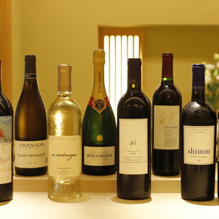 请品尝与天妇罗最相配的各种葡萄酒。