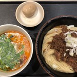 麺屋一燈 - 台湾細つけ麵+味玉