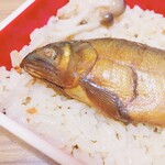 より藤 - 大きな鮎の甘露煮