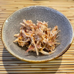 築地 布恒更科 - 梅とささみの和物