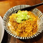 らーめん 鶏喰 - ピリ辛鶏そぼろご飯