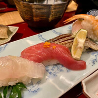 対馬のどぐろとイカ活き造り 博多 魚蔵 都ホテル店 - 