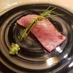 鉄板焼 grow 六本木店 - 厳選A5黒毛和牛の炙り寿司