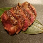 鉄板焼 grow - 最高級A5黒毛和牛の赤身ステーキ