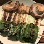 大倉山もつ肉店 - 