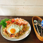 インドネシアレストラン TARY HOUSE - ナシゴレン♥