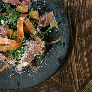 ”旬”を意識した季節を楽しめるお料理をご堪能下さい！