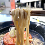 Vegan Ramen UZU Tokyo - 北海道産小麦に宮崎県綾町の無農薬全粒粉を加えた中太麺