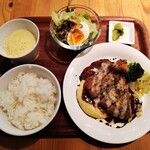 Ｌｅ 日本食堂 - Luch　仏産BBCポークチーズカツレツ