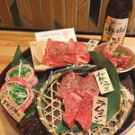 京の焼肉処 弘 - 本日の特選　一段目