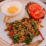 Dusit Thani - ガパオ