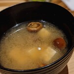 温石 - 栗茸。サクッとした歯触りでした。